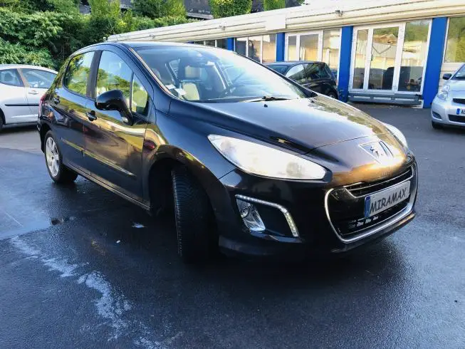 Peugeot 308 2012 thumbnail 3