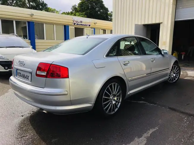 Audi A8 2006 thumbnail 4