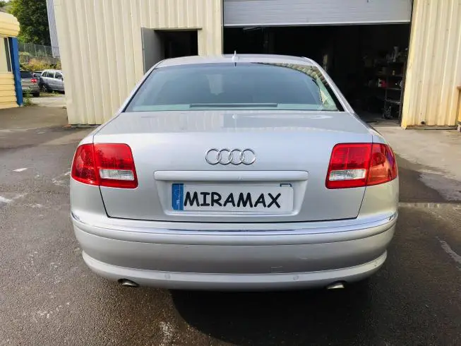 Audi A8 2006 thumbnail 5
