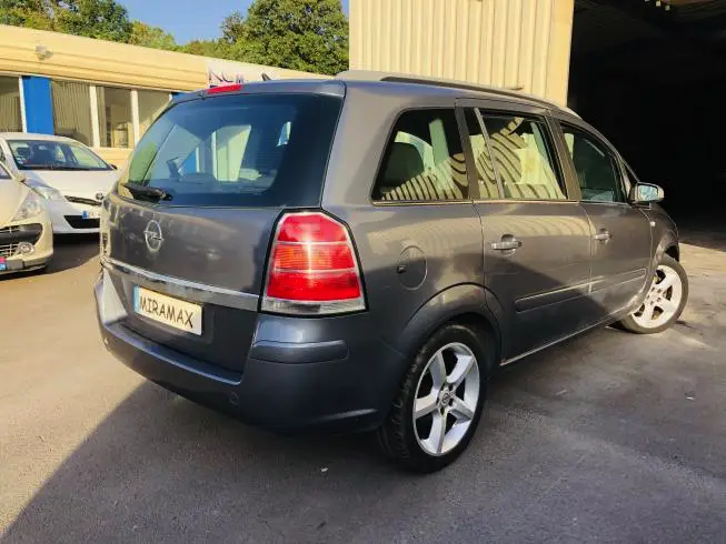 Opel ZAFIRA 2006 thumbnail 4
