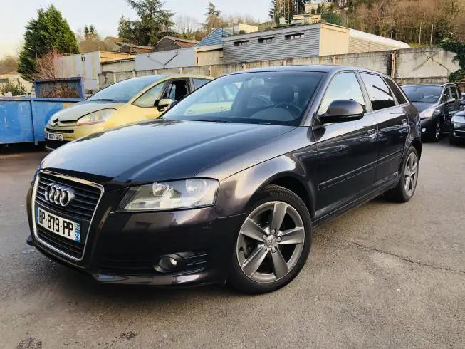 Audi A3 2010 thumbnail 1