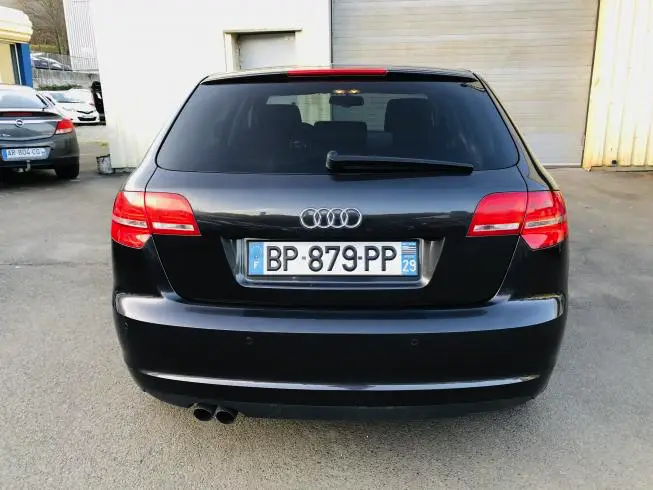 Audi A3 2010 thumbnail 4