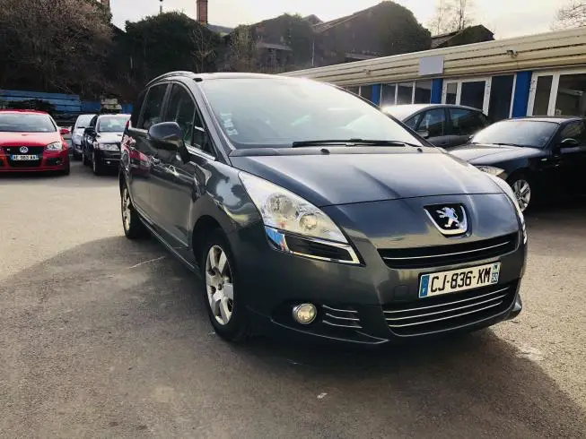 Peugeot 5008 2012 thumbnail 3