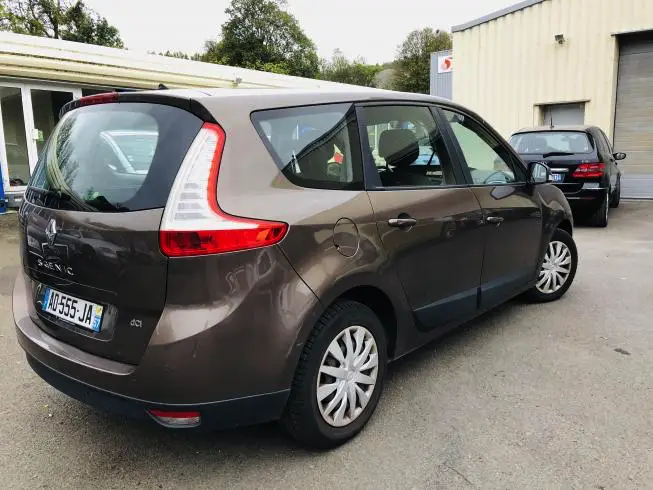 Renault SCENIC 2009 thumbnail 3