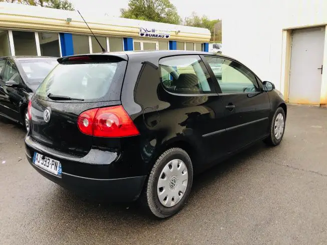 Volkswagen GOLF 2005 thumbnail 3