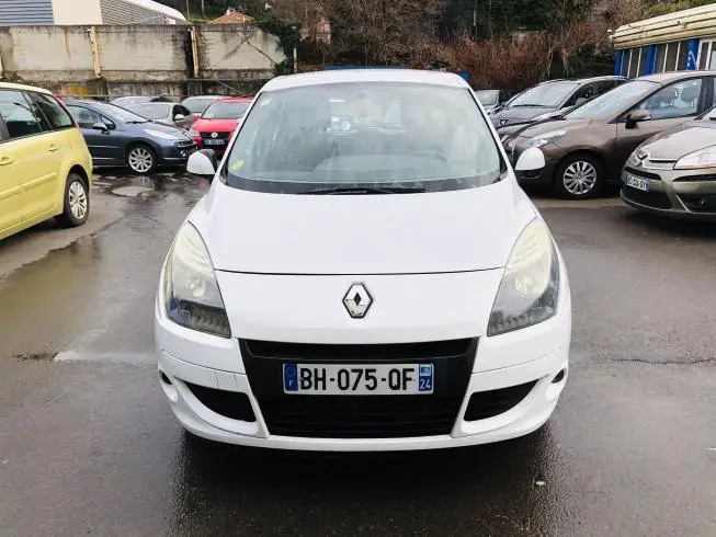 Renault SCENIC 2011 thumbnail 2