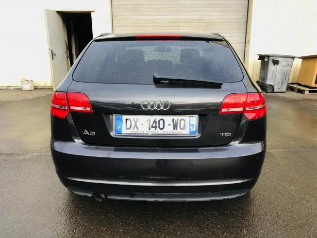 Audi A3 2010 thumbnail 5