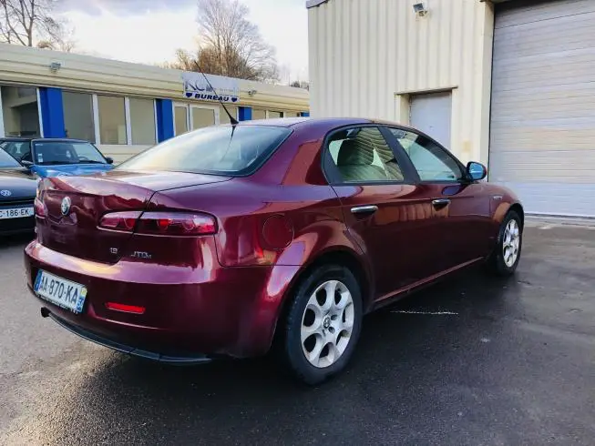 Alfa Romeo 159 2006 thumbnail 4