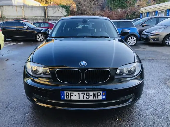 Bmw SERI 1 2011 thumbnail 2