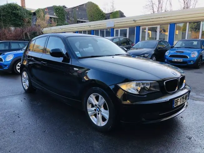 Bmw SERI 1 2011 thumbnail 3