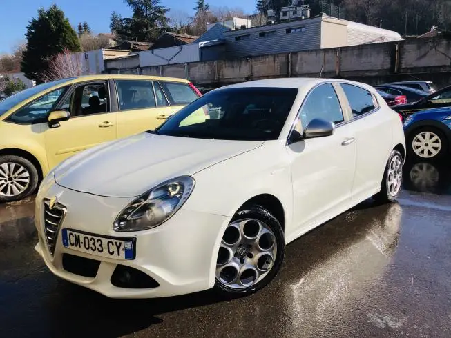 Alfa Romeo GIULIETTA 2013 thumbnail 1