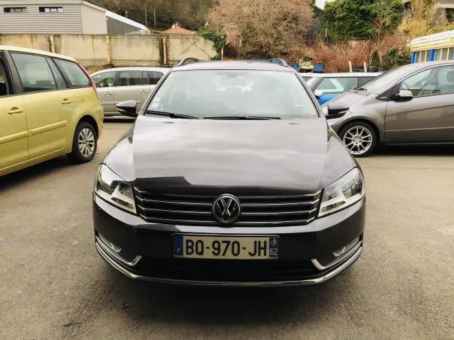 Volkswagen PASSAT SW 2011 thumbnail 2