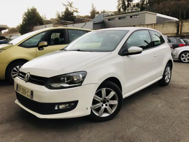 Volkswagen POLO V 2013 thumbnail 1