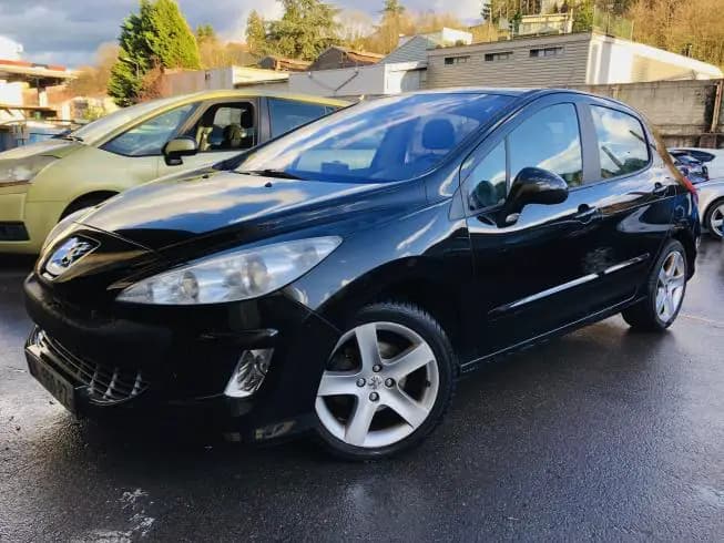 Peugeot 308 2008 thumbnail 1