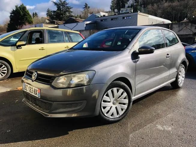Volkswagen POLO 2012 thumbnail 1