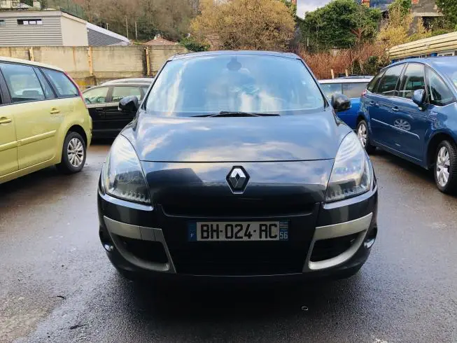 Renault SCENIC 2011 thumbnail 2