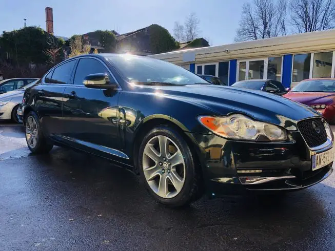 Jaguar XF 2009 thumbnail 3