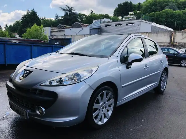 Peugeot 207 2009