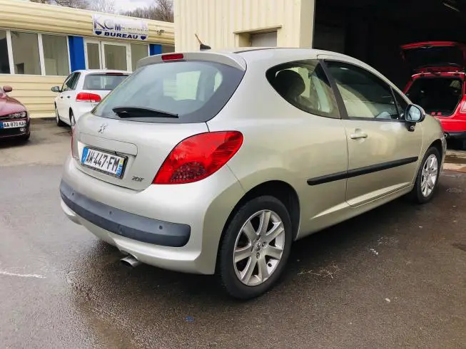 Peugeot 207 2009 thumbnail 4