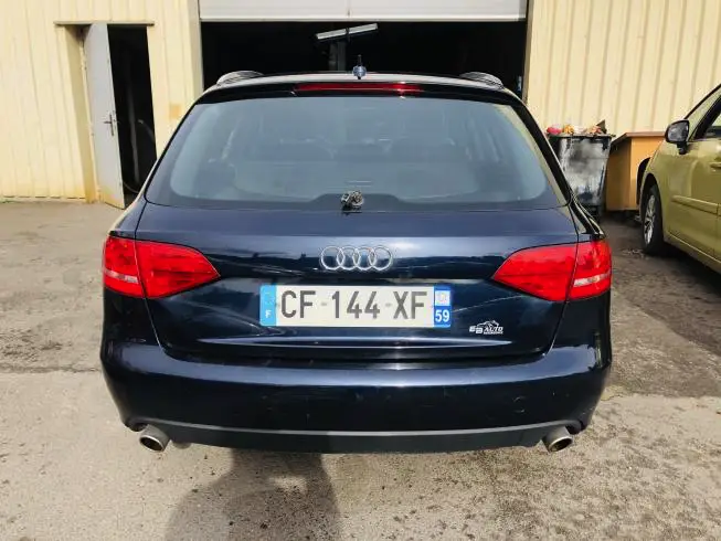 Audi A4 2009 thumbnail 5