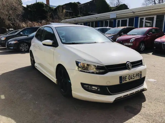 Volkswagen POLO 2011 thumbnail 3