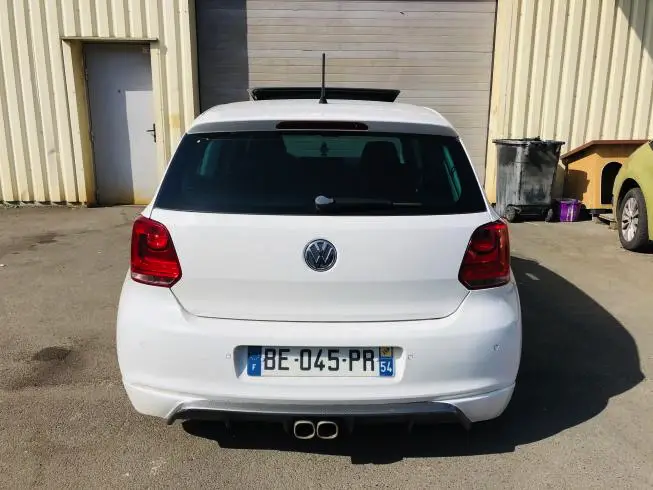 Volkswagen POLO 2011 thumbnail 5
