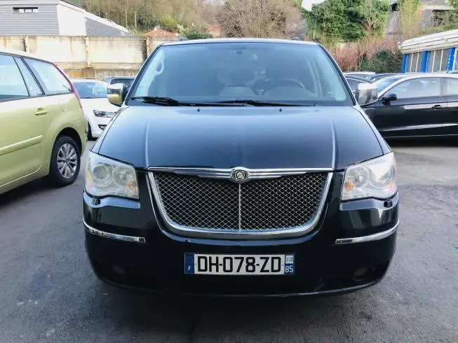 Chrysler GRAND VOYAGER 2011 thumbnail 2