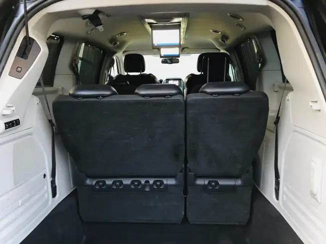 Chrysler GRAND VOYAGER 2011 thumbnail 5