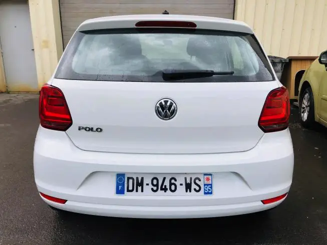 Volkswagen POLO 2015 thumbnail 4