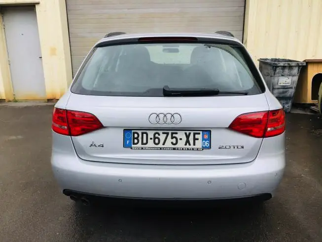 Audi A4 2009 thumbnail 5