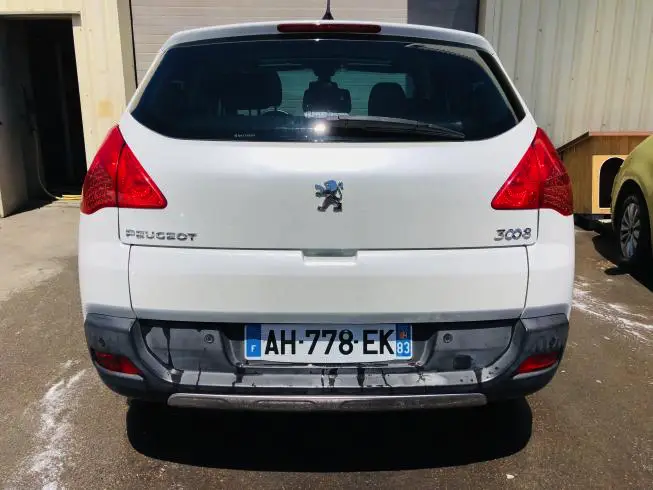 Peugeot 3008 2010 thumbnail 5
