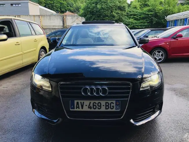Audi A4 2010 thumbnail 2