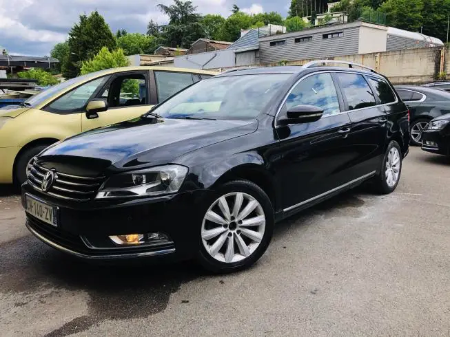 Volkswagen PASSAT SW 2013 thumbnail 1