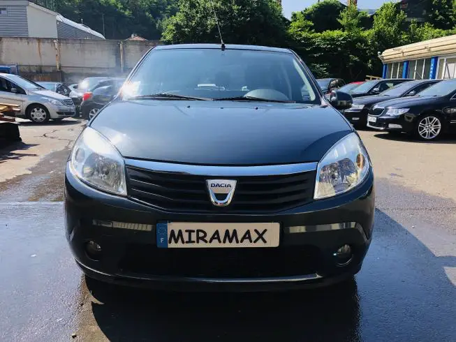 Dacia SANDERO 2010 thumbnail 2