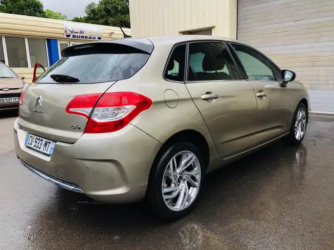 Citroen C4 2012 thumbnail 4