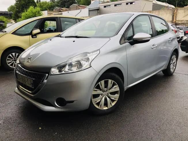 Peugeot 208 2014 thumbnail 1