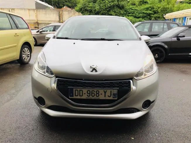 Peugeot 208 2014 thumbnail 2