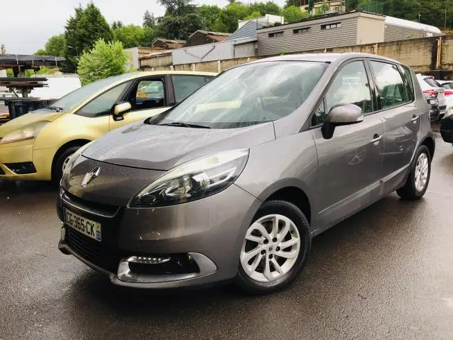 Renault SCENIC 2012 thumbnail 1