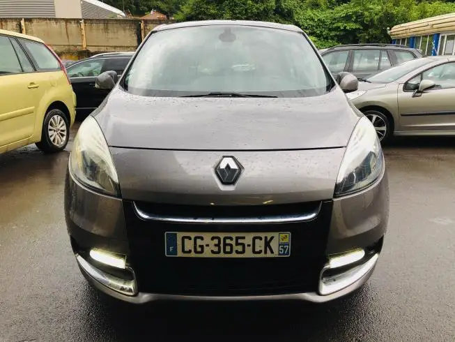 Renault SCENIC 2012 thumbnail 2