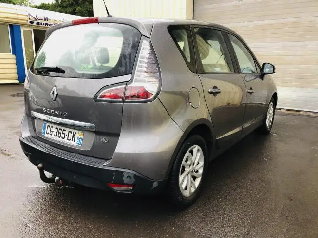 Renault SCENIC 2012 thumbnail 4