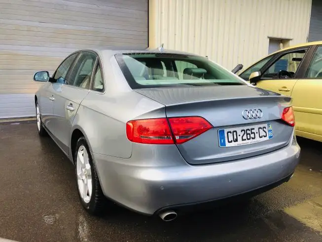 Audi A4 2008 thumbnail 5