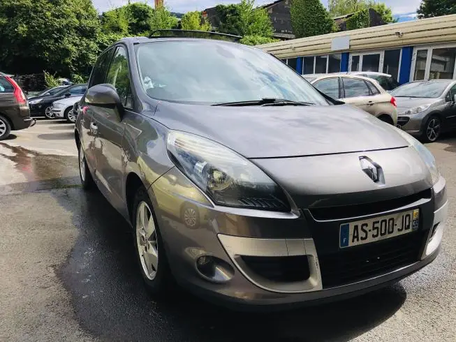 Renault SCENIC 2010 thumbnail 4