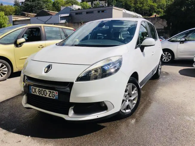 Renault SCENIC 2012 thumbnail 1