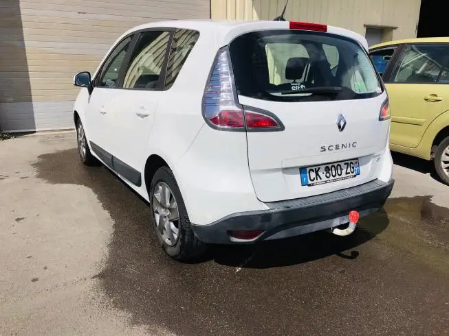Renault SCENIC 2012 thumbnail 5