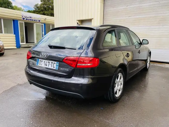 Audi A4 2008 thumbnail 4