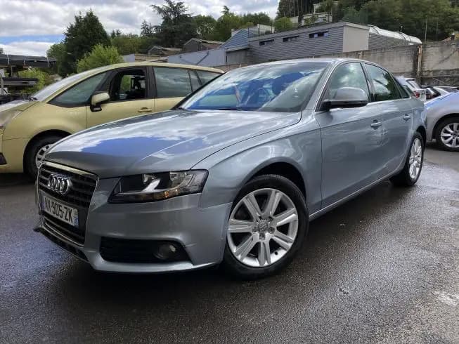 Audi A4 2010 thumbnail 1