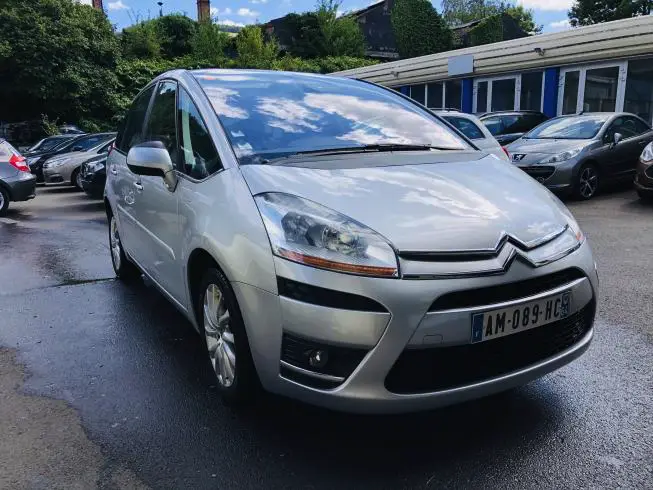 Citroen C4 PICASSO 2010 thumbnail 3