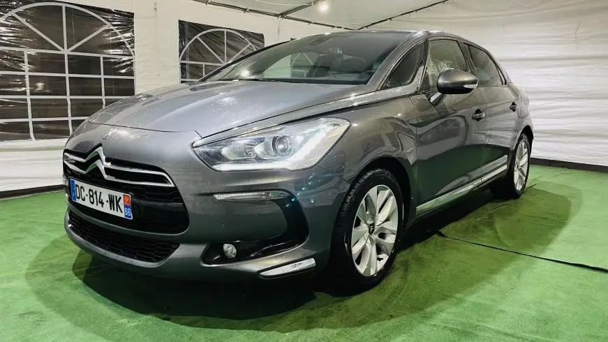 Citroen DS5 2013 thumbnail 1