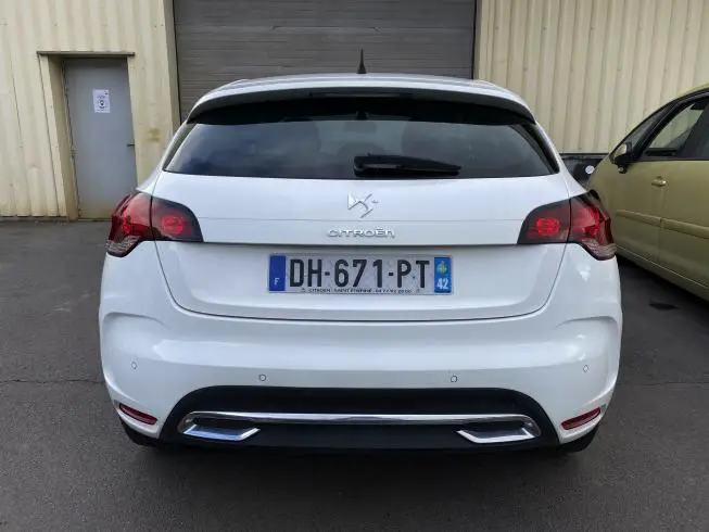 Citroen DS4 2014 thumbnail 5