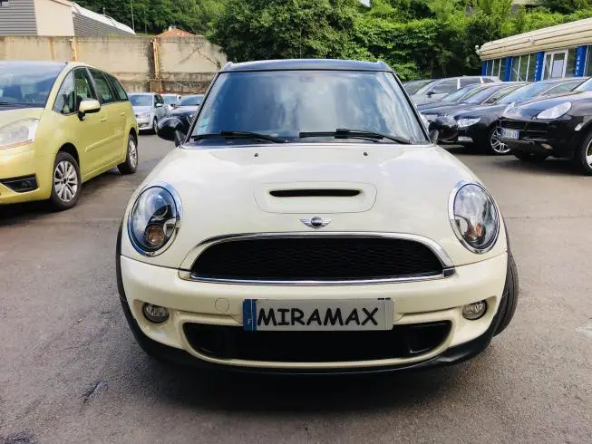Mini CLUBMAN 2012 thumbnail 2